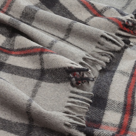 картинка Highland Wool Blend Tartan Blanket Thomson  Grey от магазина  Mykilt