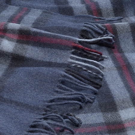 картинка Highland Wool Blend Tartan Blanket THOMSON NAVY от магазина  Mykilt